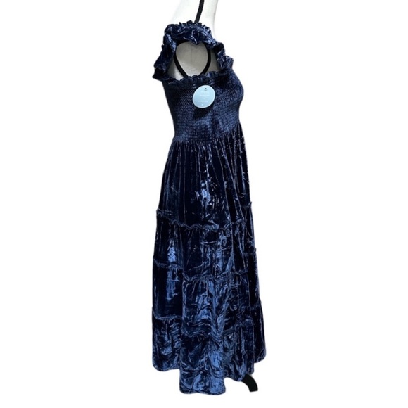 Hill House The Ellie Nap Dress in Navy Velvet - Picture 3 of 5